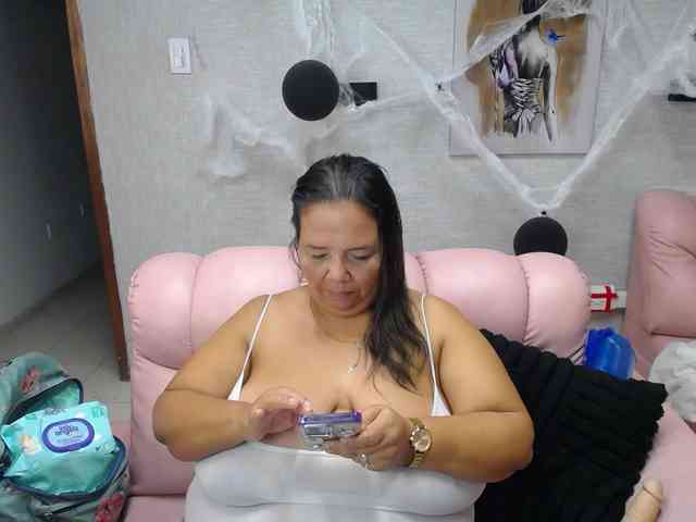 misspenelopenipples webcam