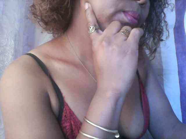 Baby-giiirl23 webcam