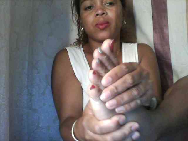 Baby-giiirl23 webcam