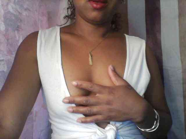 Baby-giiirl23 webcam