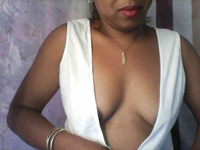 Baby-giiirl23 webcam