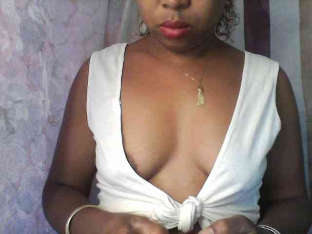 Baby-giiirl23 webcam