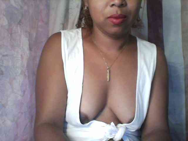 Baby-giiirl23 webcam