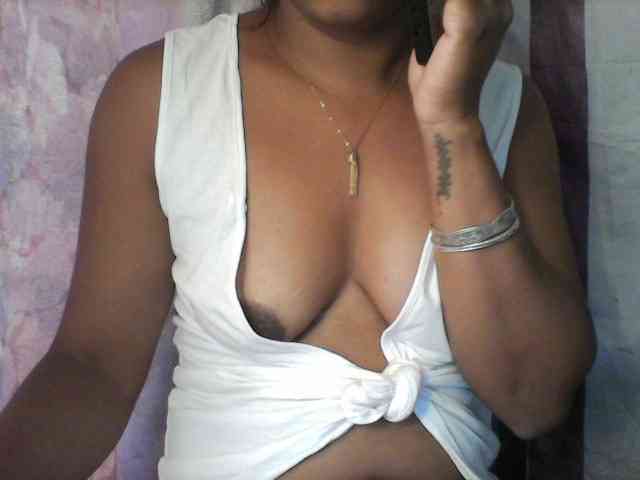 Baby-giiirl23 webcam