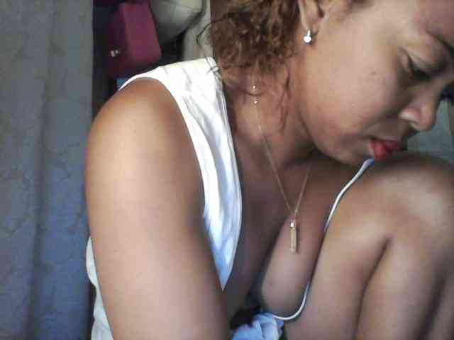 Baby-giiirl23 webcam