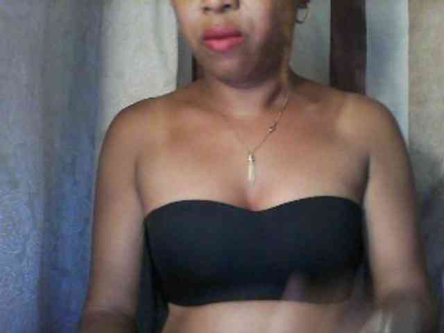 Baby-giiirl23 webcam