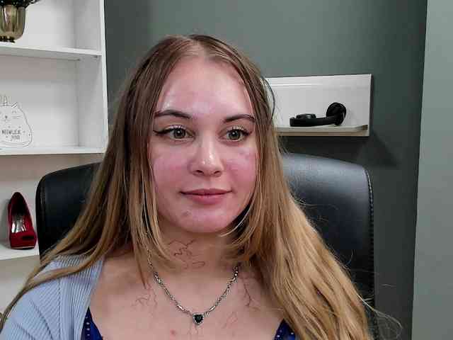PERFECTvaleria webcam