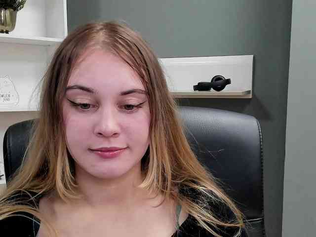 PERFECTvaleria webcam