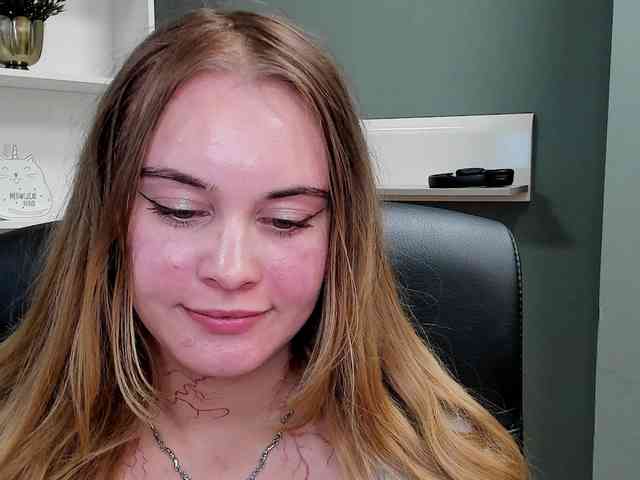 PERFECTvaleria webcam