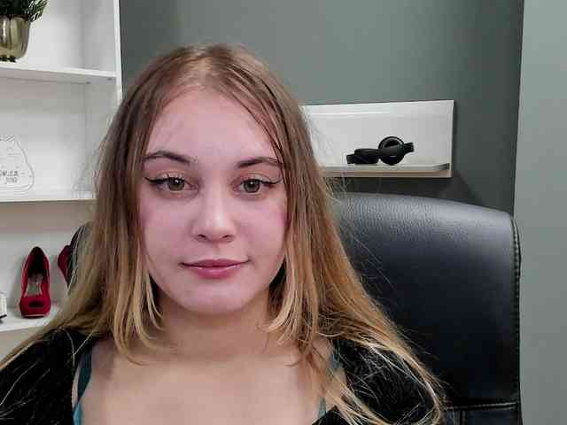 PERFECTvaleria webcam