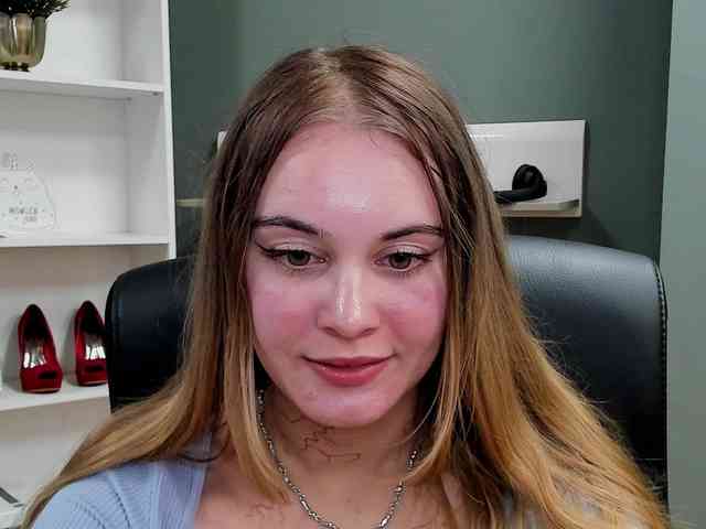PERFECTvaleria webcam