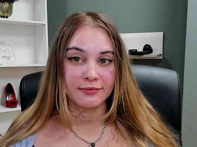 PERFECTvaleria webcam
