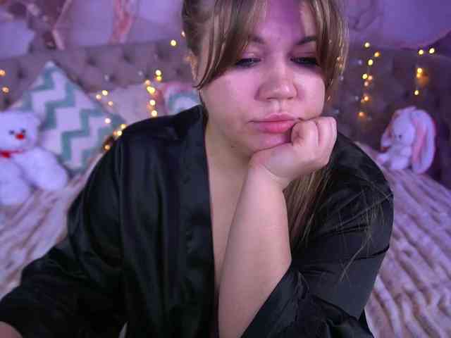 AmellyWhite webcam