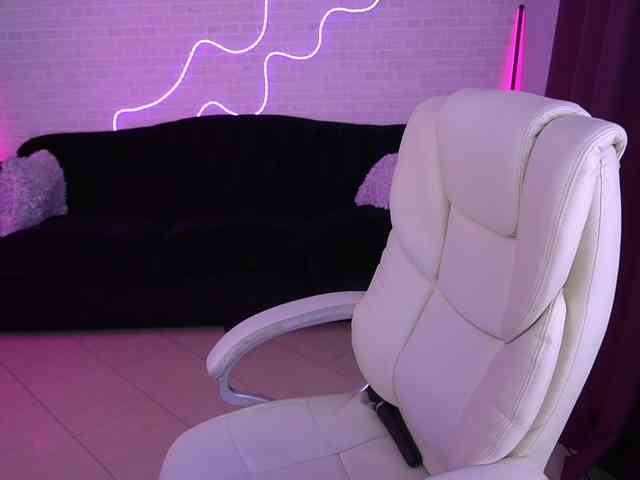 AmellyWhite webcam