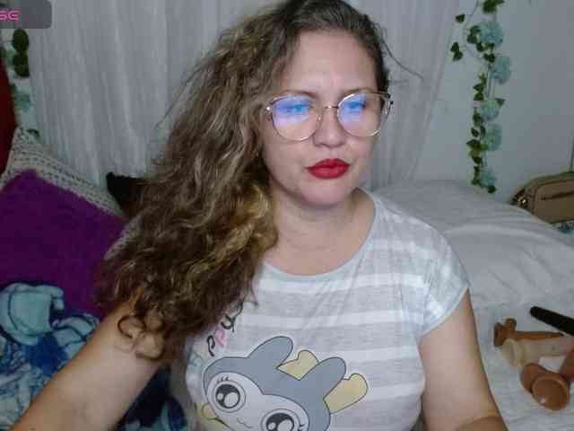 helenca1980 webcam