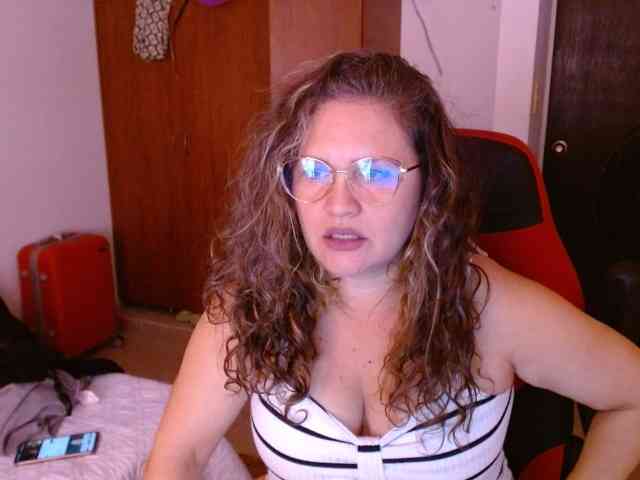 helenca1980 webcam