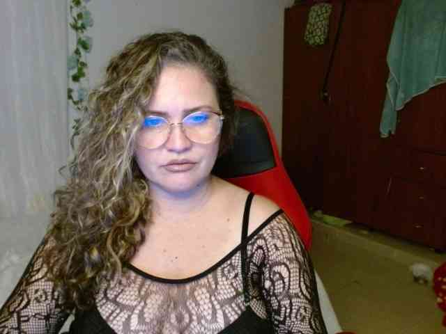 helenca1980 webcam