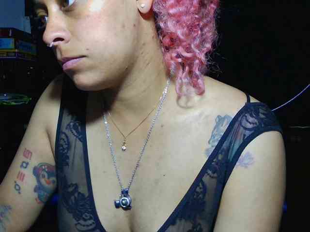 Cata-Blue- webcam