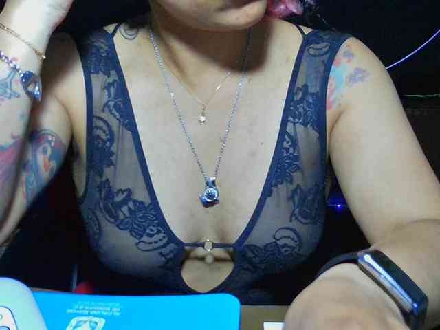 Cata-Blue- webcam