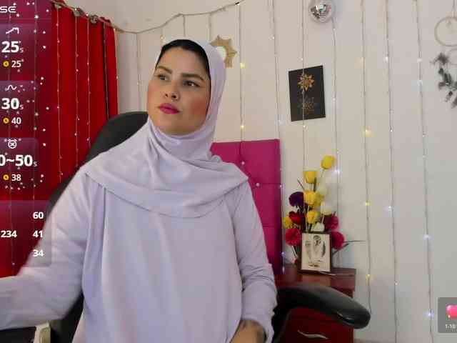 AishaAmin webcam
