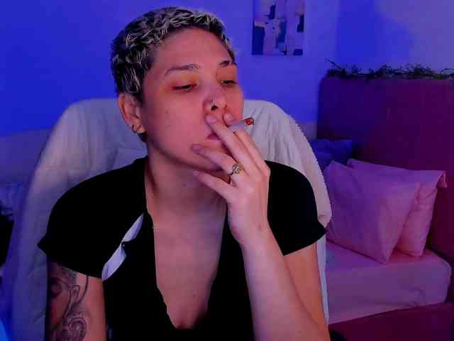 LauraR webcam