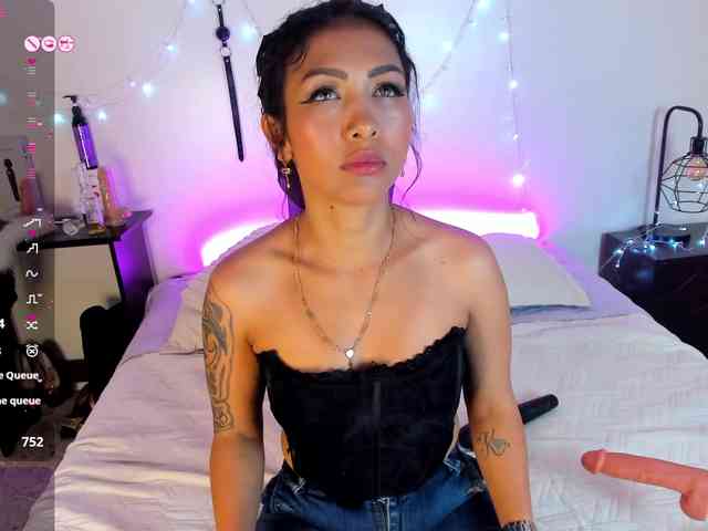 Tracylambo webcam