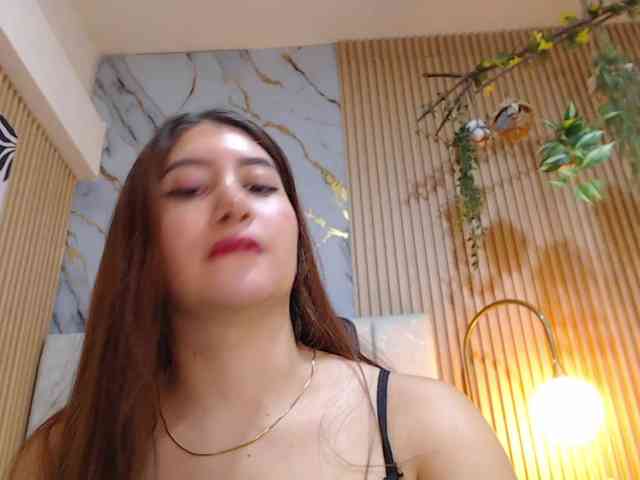hornyssluttt webcam
