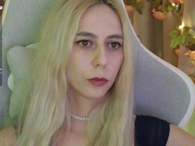 ballerina_capuchina webcam