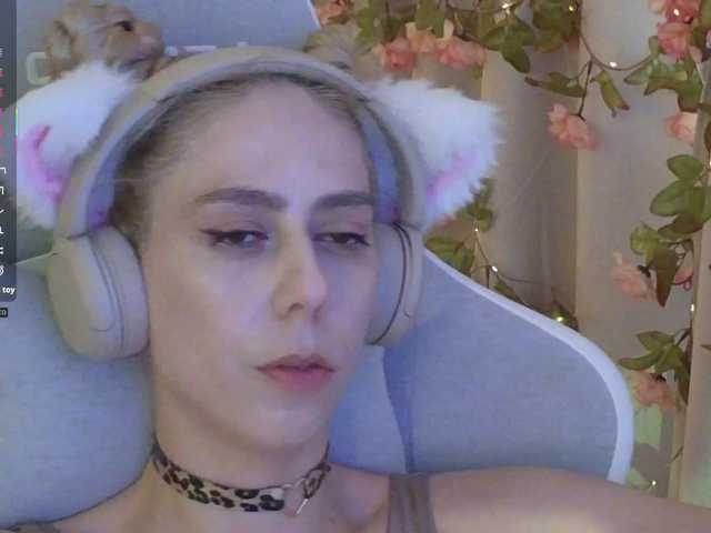 ballerina_capuchina webcam