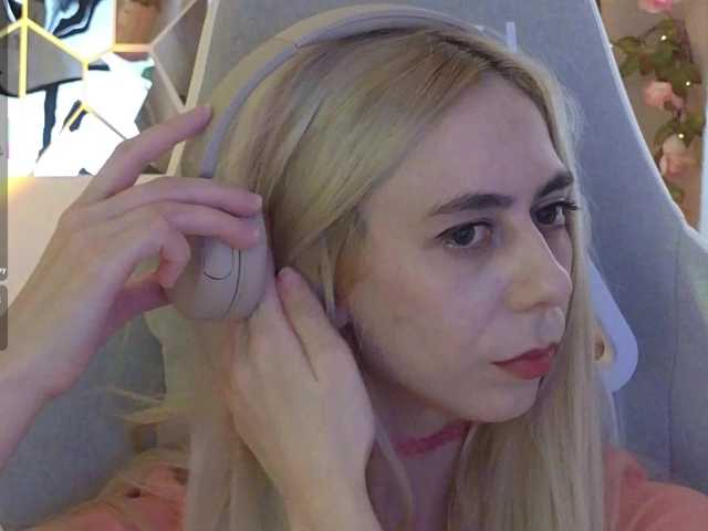 ballerina_capuchina webcam