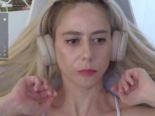 ballerina_capuchina webcam