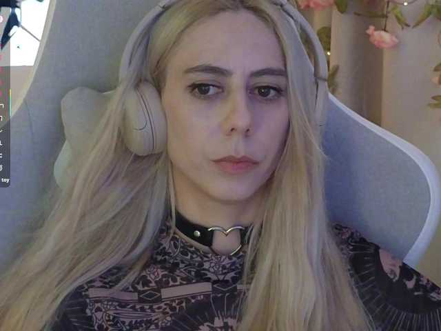 ballerina_capuchina webcam