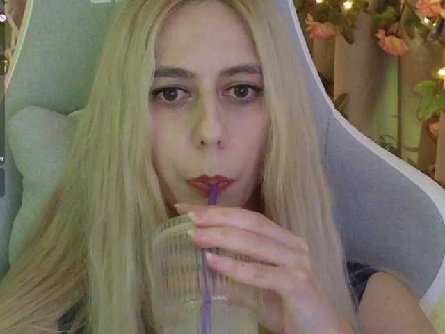 ballerina_capuchina webcam