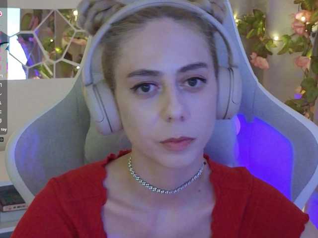 ballerina_capuchina webcam