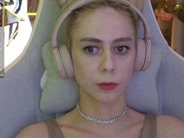 ballerina_capuchina webcam