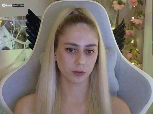 ballerina_capuchina webcam