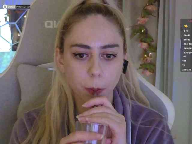 ballerina_capuchina webcam