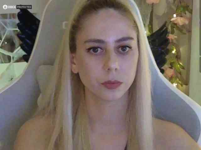 ballerina_capuchina webcam