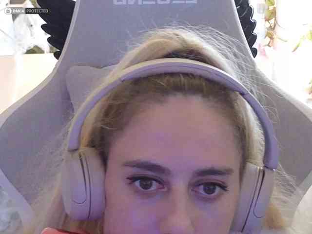 ballerina_capuchina webcam