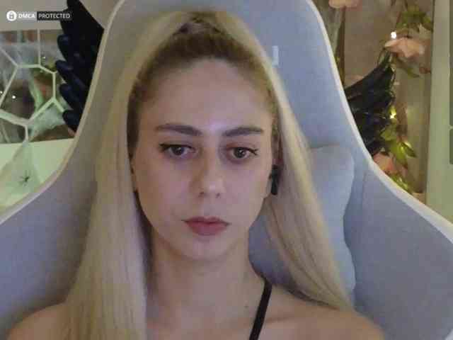ballerina_capuchina webcam