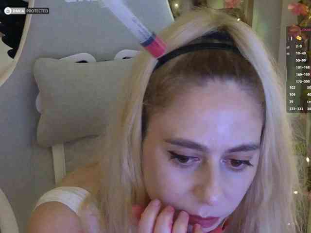 ballerina_capuchina webcam