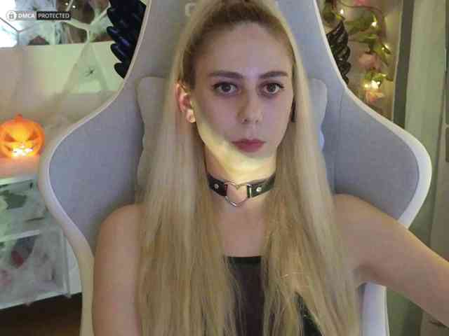 ballerina_capuchina webcam