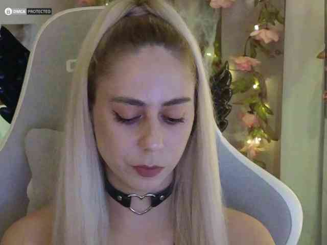ballerina_capuchina webcam