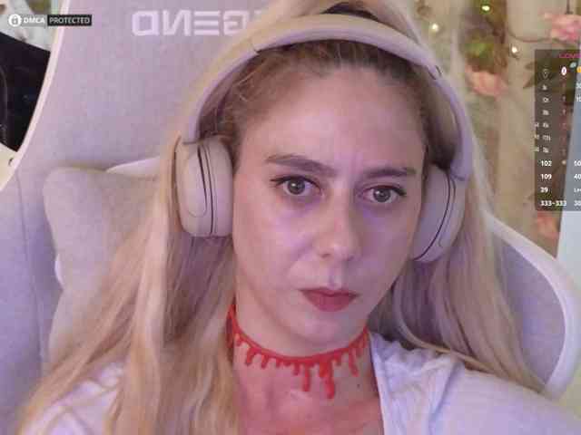 ballerina_capuchina webcam