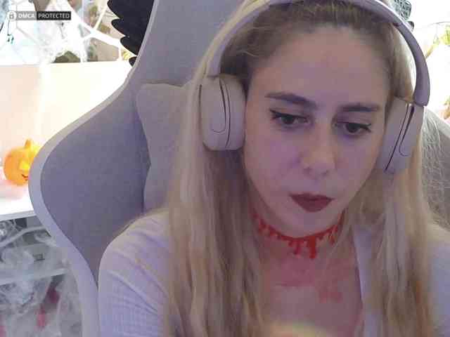 ballerina_capuchina webcam