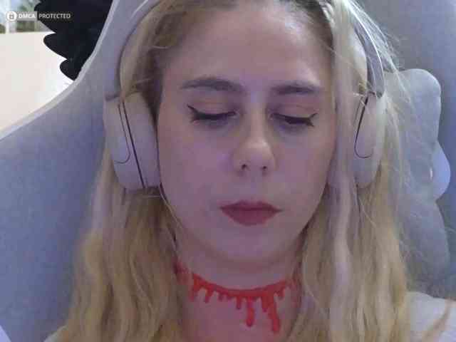 ballerina_capuchina webcam