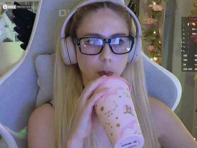 ballerina_capuchina webcam