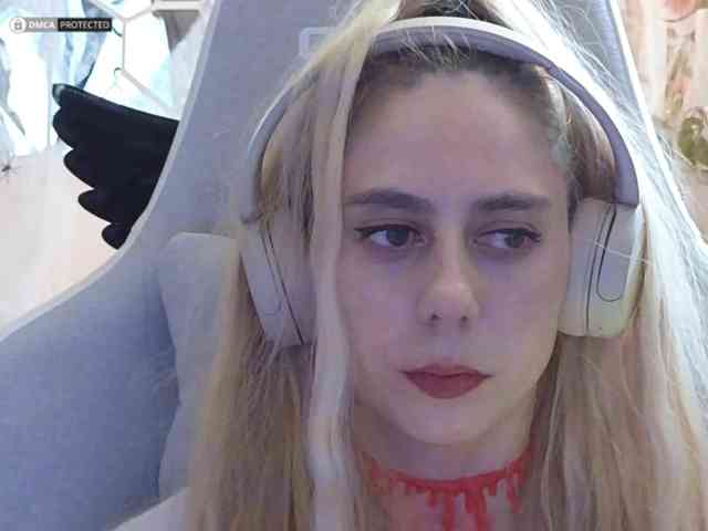 ballerina_capuchina webcam