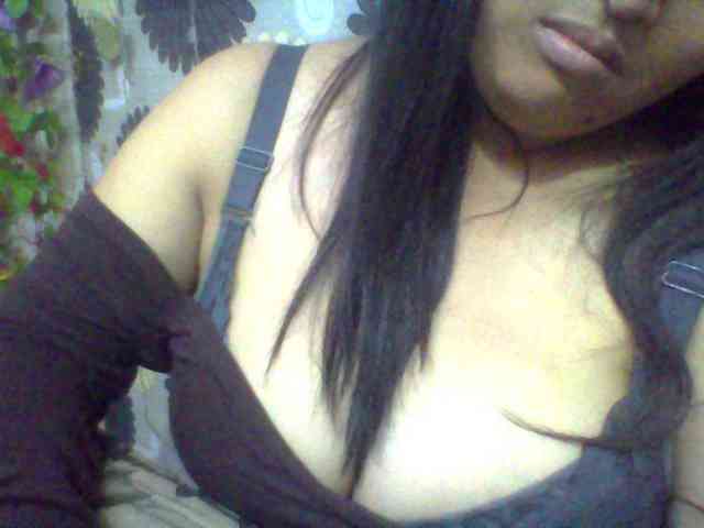 babyhornyx webcam