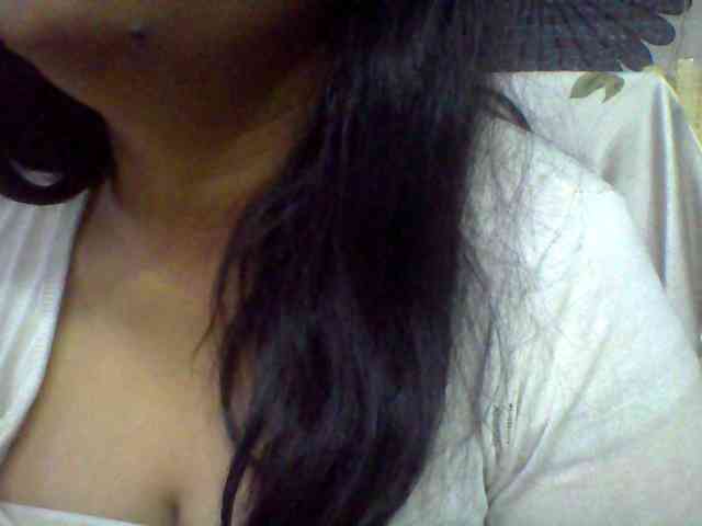 babyhornyx webcam